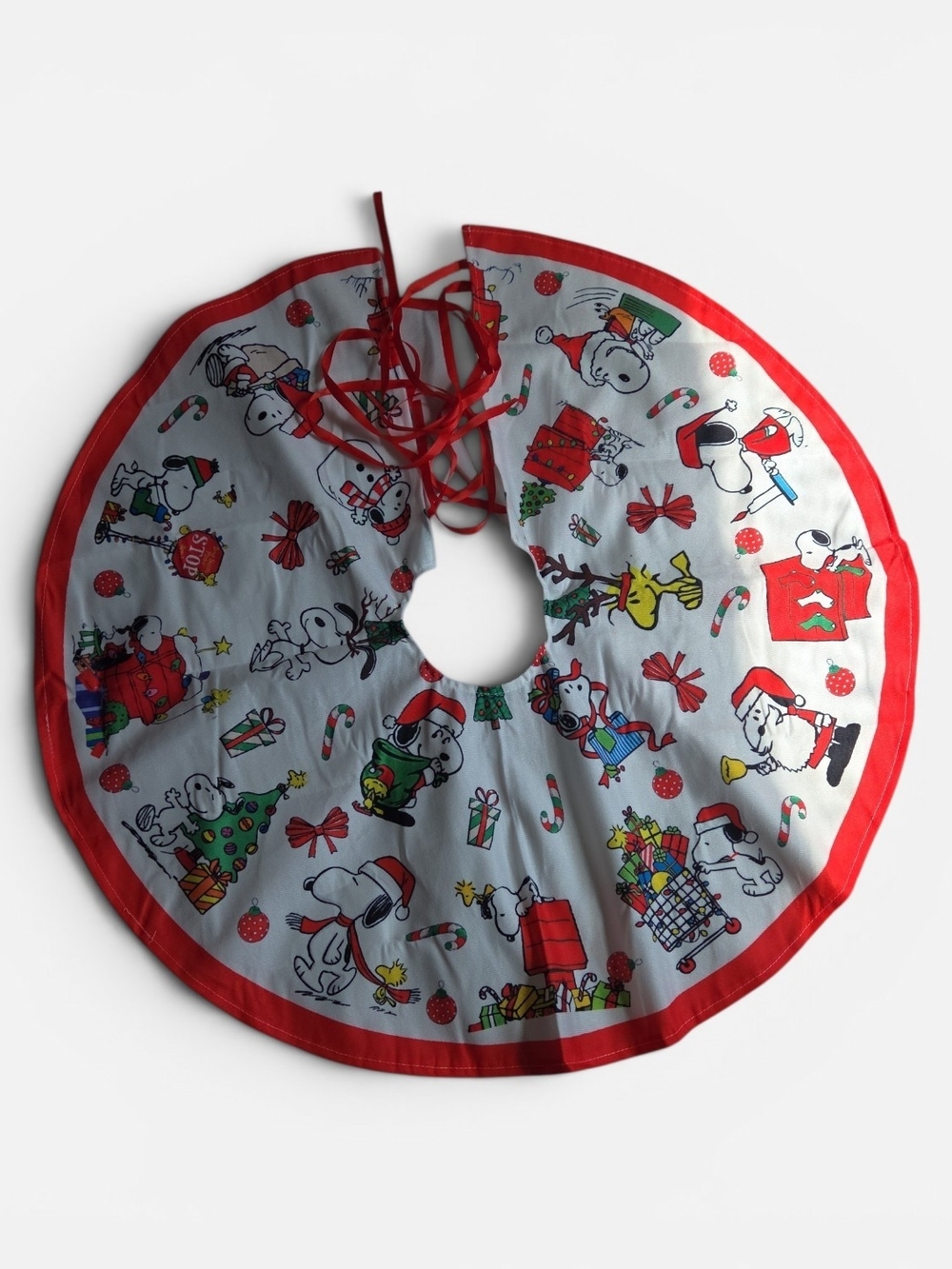 Snoopy Christmas Tree Skirt with Red Trim